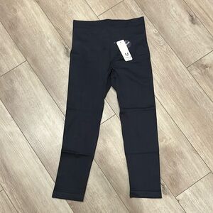 NEW Shapermint All Day Comfort Mid-Waisted Shaping Capri